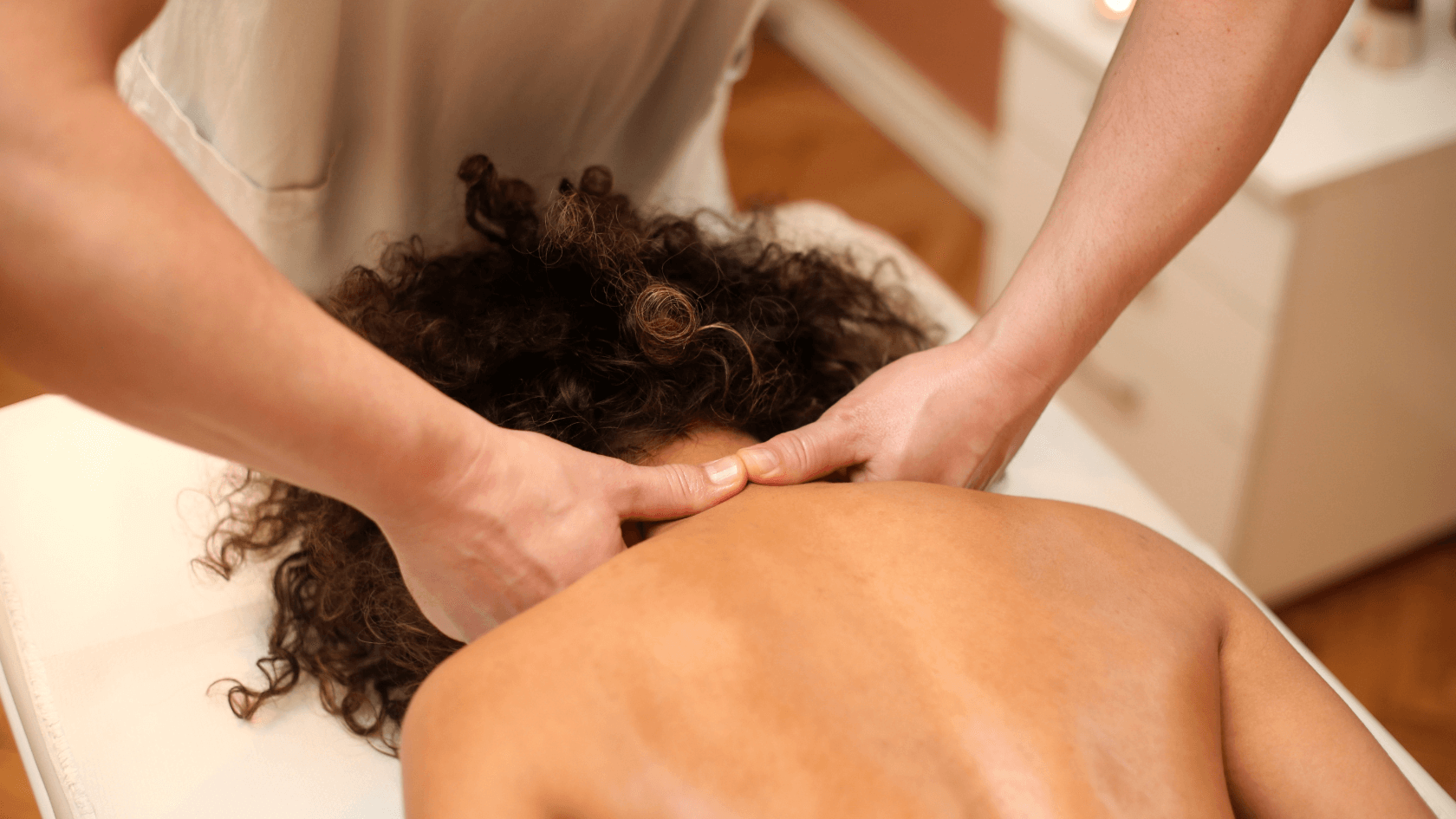 Fusion of Eastern and Western Dongtan Business Trip Massage